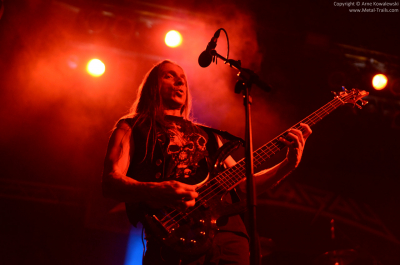 Gamma Ray-Bassist Dirk Schlächter kurz nach diesem Interview live on Stage beim Bremen-Konzert im Tivoli (Aladin) am 25. April