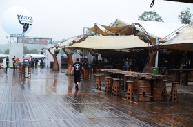 Das Wetter war mal wieder von allerbestem Regenschein geprägt. Wacken halt.