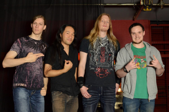 Metal Trails nach dem Interview mit DragonForce in der Markthalle in Hamburg.