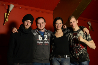 Metal Trails nach dem Interview mit Manuela Kraller und Philip Restemeier in der Markthalle in Hamburg (2012).