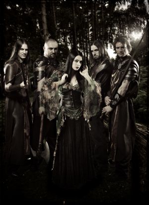 Pythia in full Line up. Photo by Scott Chalmers (2012).