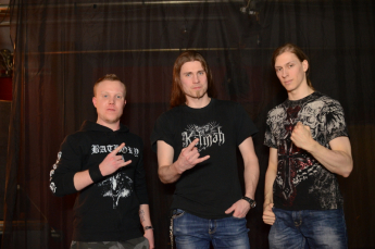Metal Trails nach dem Interview mit Antti Kokko (m.) in der Markthalle in Hamburg (2013).