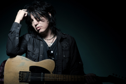 Der Ex-Cinderella-Frontmann Tom Keifer bestreitet nach langer Wartezeit endlich Solo-Pfade.