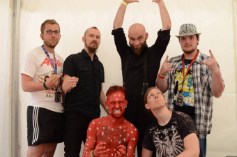 Metal Trails nach dem Interview mit den Apokalyptischen Reitern auf dem Wacken Open Air 2013.