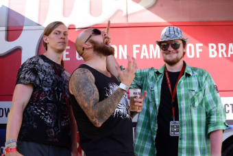 Metal Trails nach dem Interview mit Kristoffer Olivius von Naglfar auf dem Wacken Open Air 2013.