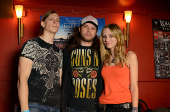 Metal Trails nach dem Interview mit Janne Wirman (m.) von Children of Bodom in der Markthalle in Hamburg (2013).