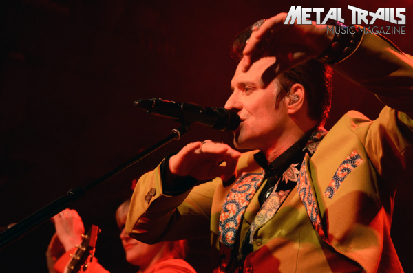 Zu den Konzertbildern des Bela B-Gigs vom 25. Mai 2014 in der Fabrik in Hamburg …