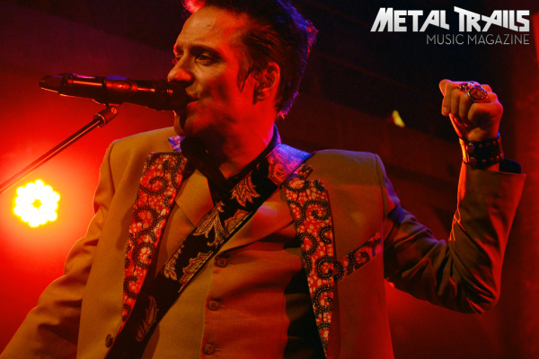 Zu den Konzertbildern des Bela B-Gigs vom 25. Mai 2014 in der Fabrik in Hamburg …