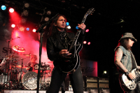 Bild 4 | Black Star Riders am 25. Oktober 2013 in Telfs. Fotografie: Christian Hehs