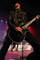 Bild 31 | Black Star Riders am 25. Oktober 2013 in Telfs. Fotografie: Christian Hehs