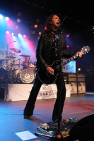 Bild 39 | Black Star Riders am 25. Oktober 2013 in Telfs. Fotografie: Christian Hehs