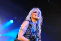 Bild 17 | Doro am 16. Oktober 2013 in Hamburg. Fotografie: Andreas Pöppe