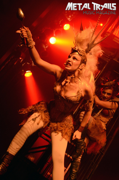 Bild 61 | Emilie Autumn am 4. September 2013 in Hamburg. Fotografie: Arne Luaith