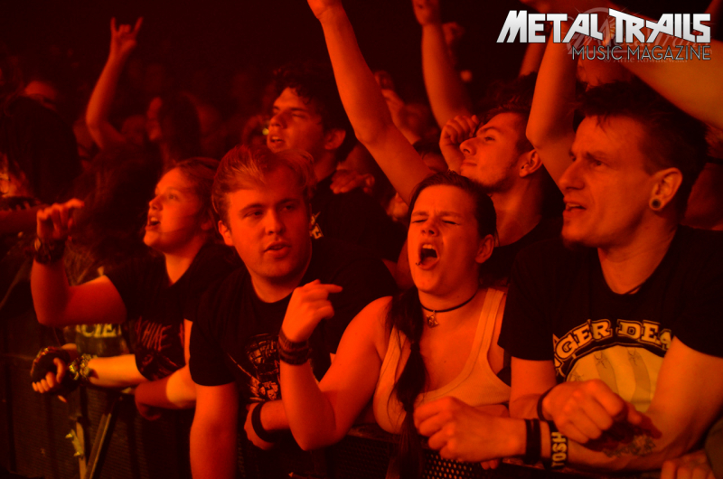 Bild 4 | Five Finger Death Punch am 4. Juni 2013 in Hamburg. Fotografie: Arne Luaith