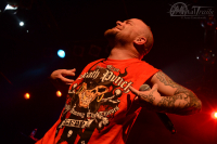Bild 16 | Five Finger Death Punch am 4. Juni 2013 in Hamburg. Fotografie: Arne Luaith