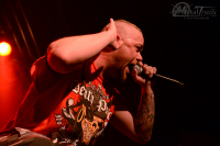 Bild 64 | Five Finger Death Punch am 4. Juni 2013 in Hamburg. Fotografie: Arne Luaith