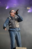 Bild 8 | Front 242 am 11. August 2013 in Hildesheim. Fotografie: Khanh To Tuan