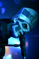 Bild 16 | Ghost am 20. November 2013 in Hamburg. Fotografie: Arne Luaith