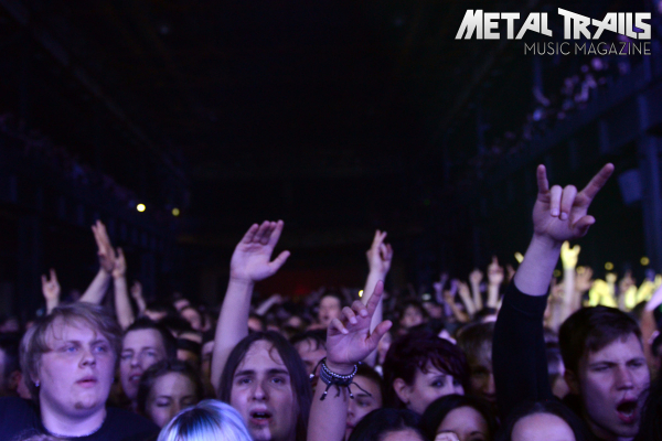 Zu den Konzertbildern des Korn-Gigs vom 6. Mai 2014 im Palladium in Köln …