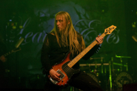 Bild 20 | Leaves’ Eyes  am 20. Oktober 2013 in male Metal Voices Festival. Fotografie: Khanh To Tuan
