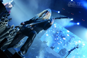 Marco Hietala am 3. Mai 2012 in der o2 World Hamburg.