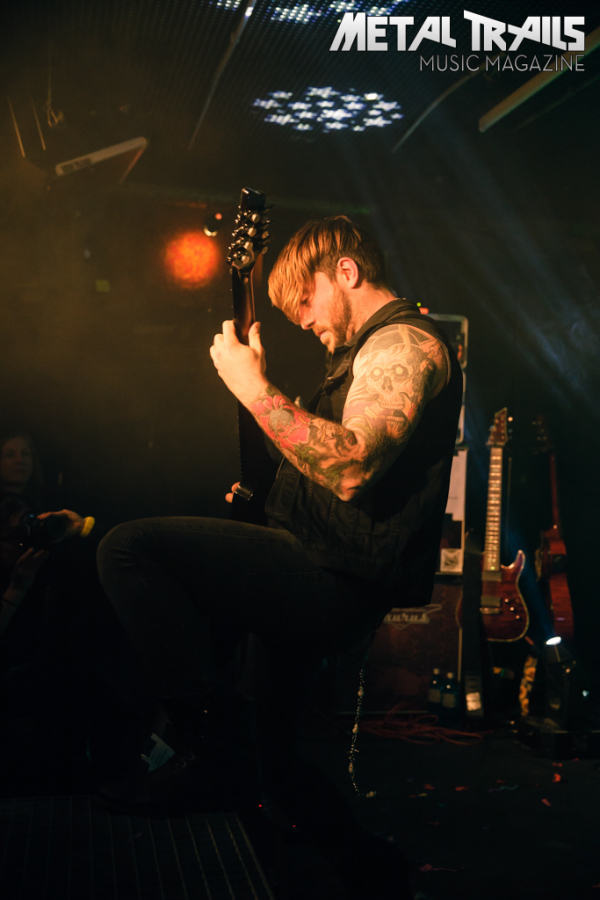 Zu den Konzertbildern des Serenity-Gigs vom 15. April 2014 im Nachtleben in Frankfurt am Main …