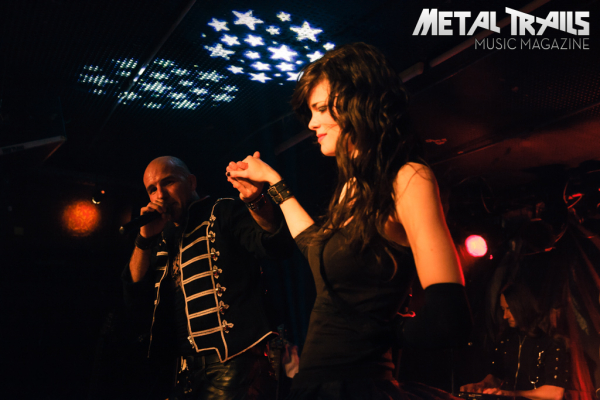 Zu den Konzertbildern des Serenity-Gigs vom 15. April 2014 im Nachtleben in Frankfurt am Main …