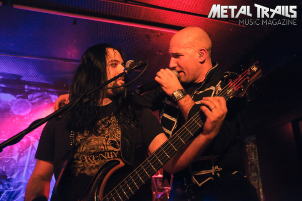 Zu den Konzertbildern des Serenity-Gigs vom 15. April 2014 im Nachtleben in Frankfurt am Main …