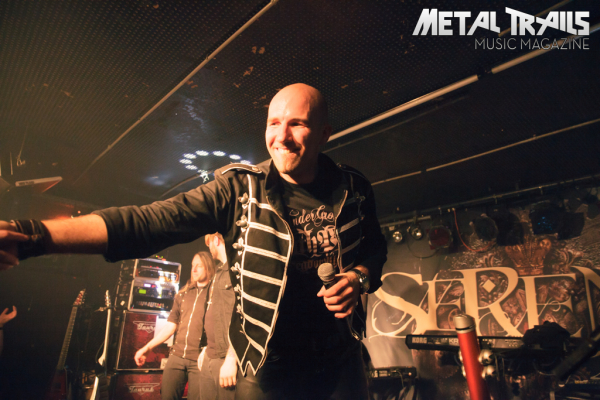 Zu den Konzertbildern des Serenity-Gigs vom 15. April 2014 im Nachtleben in Frankfurt am Main …