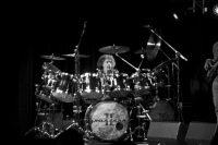 Bild 7 | Simon Phillips am 18. November 2013 in St. Pölten. Fotografie: Agnes Dinhobl