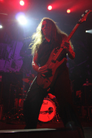 Bild 13 | Skid Row am 26. November 2013 in Wien. Fotografie: Christian Hehs