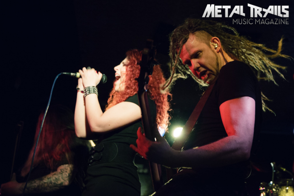 Zu den Konzertbildern des Stream of Passion-Gigs vom 23. Mai 2014 im Schwimmbad-Club in Heidelberg …