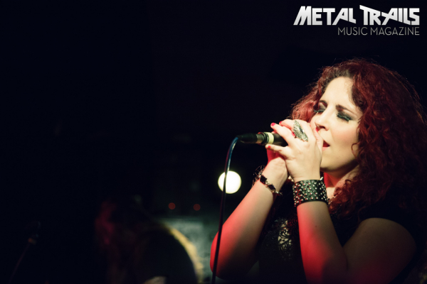 Zu den Konzertbildern des Stream of Passion-Gigs vom 23. Mai 2014 im Schwimmbad-Club in Heidelberg …