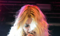 Bild 18 | The Pretty Reckless am 26. März 2014 in Hamburg. Fotografie: Anne-Catherine Swallow