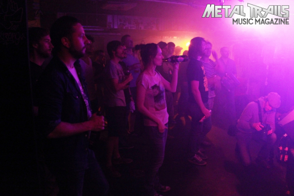 Zu den Konzertbildern des Vidunder-Gigs vom 22. Mai 2014 in der KAPU in Linz …