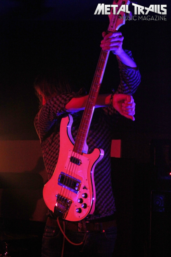 Zu den Konzertbildern des Vidunder-Gigs vom 22. Mai 2014 in der KAPU in Linz …