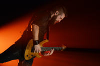 Bild 10 | Within Temptation am 7. April 2014 in Hamburg. Fotografie: Arne Luaith