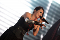 Bild 32 | Within Temptation am 7. April 2014 in Hamburg. Fotografie: Arne Luaith
